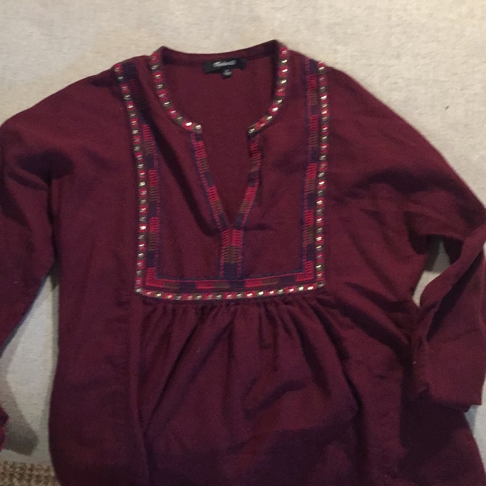 Madewell boho top with nice embroidered deatials